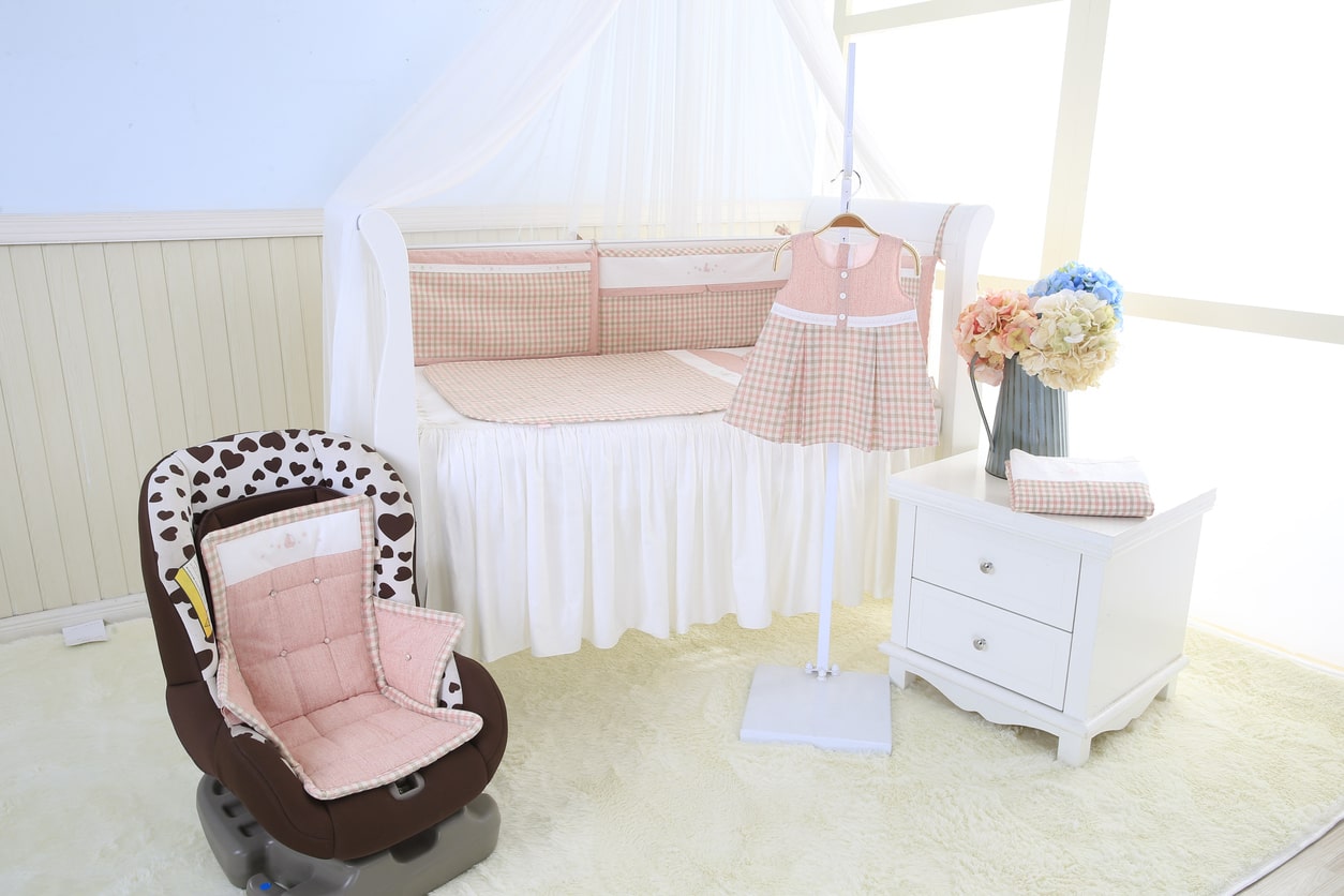 20+ Creative Baby Girl Nursery Ideas - FamilyEducation